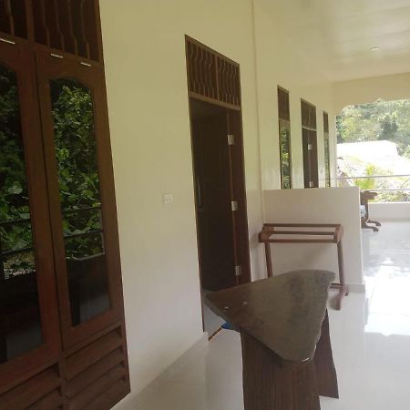 Raja Guest House - Jungle Trekking & Tours Bukit Lawang Sumatra Exterior foto