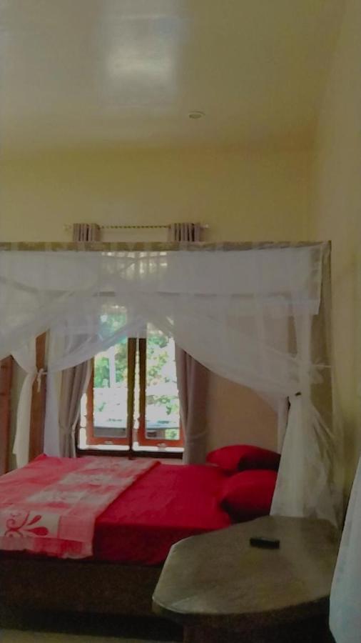 Raja Guest House - Jungle Trekking & Tours Bukit Lawang Sumatra Exterior foto